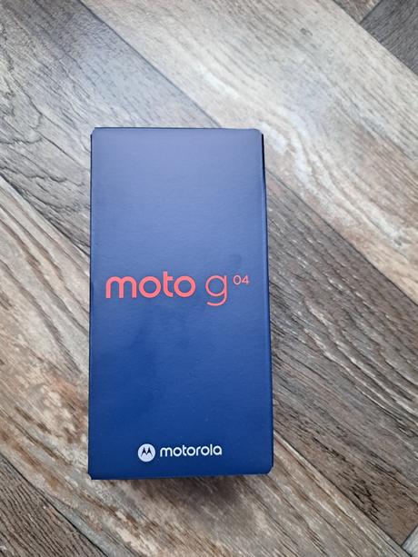 Mobil motorola g04, 
