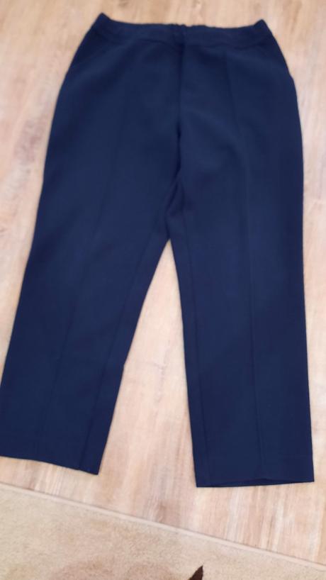 Tmavomodre nohavice xl, xl
