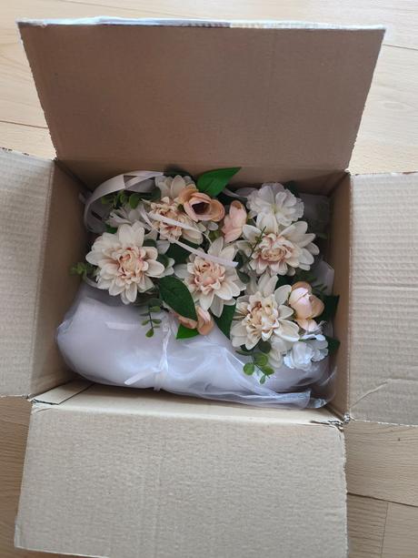 Ozdoby na svadobné auto, 