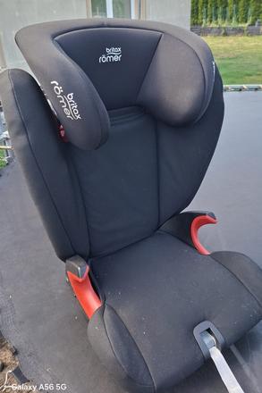 Autosedačka, britax
