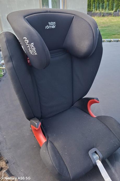Autosedačka, britax