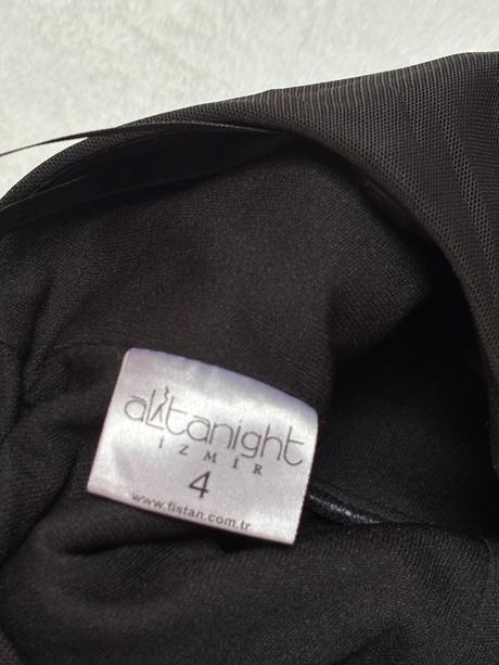 Alatanight izmir čierne šaty, 40