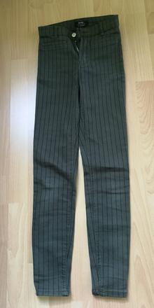 Nohavice, bershka,164