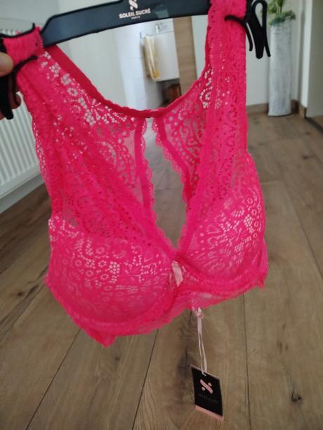 Čipkovaná podprsenka, 70b / 75b / 75c