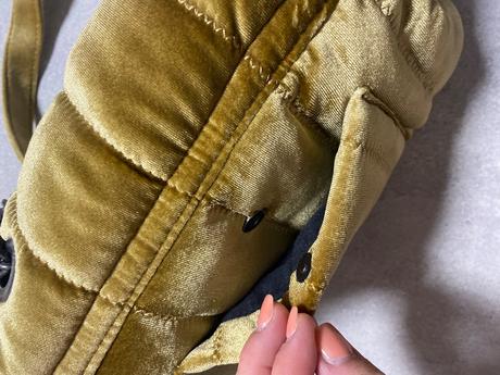 Velurova kabelka zara, zara