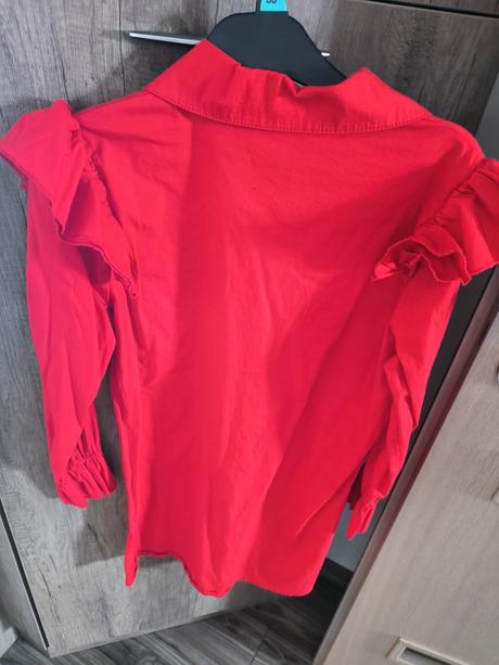 Červená blúzka s opaskom, 36