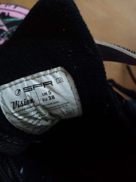 Dvojradove korcule, 38