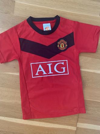 Dres manchester united, 104