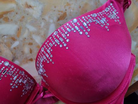 Podprsenka, victoria's secret,75b