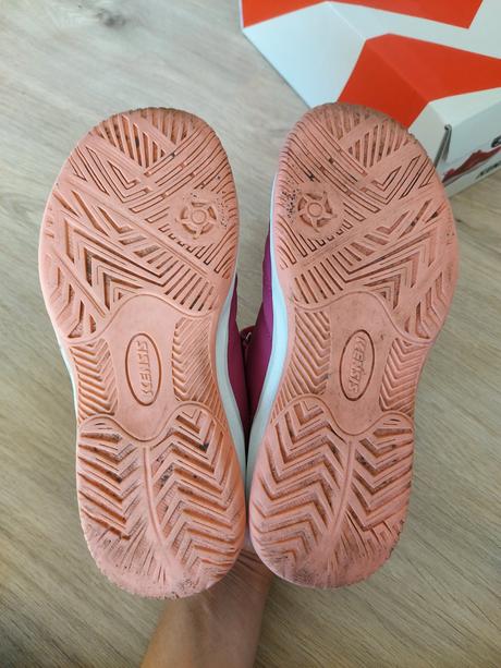 Dievčenské tenisky, 35