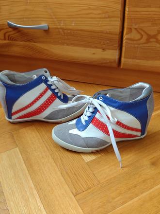 Killah kvalitne stylove topky so skrytou platformo, killah,38