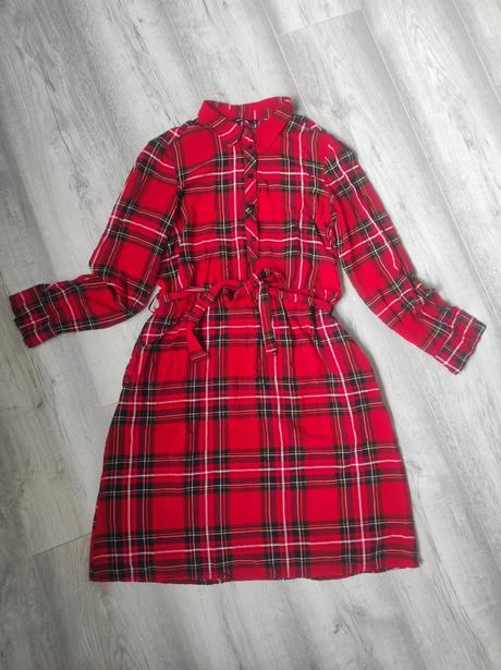 Karovane šaty, house,m