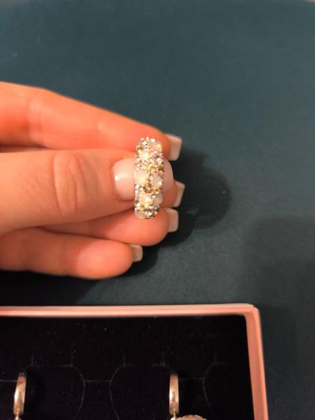 Náušnice a prsteň evolution group, 