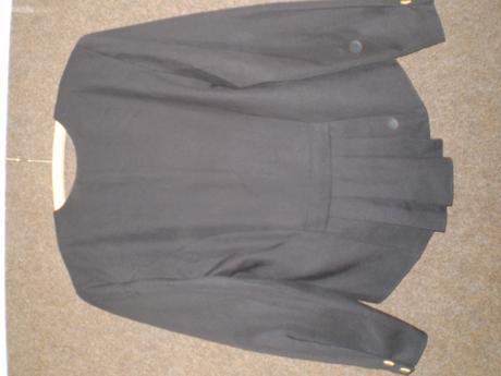 Komplety a supravy, 38