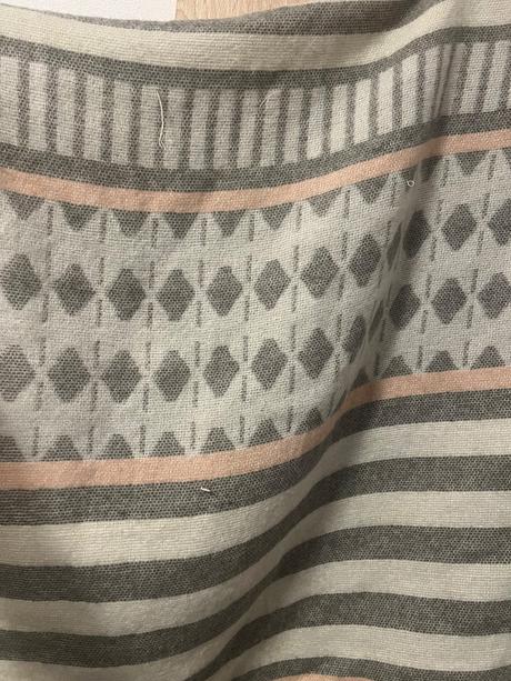Krasne velke hebucke ponco,