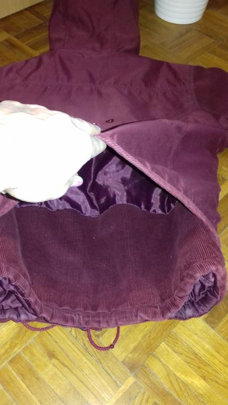 Dievčenská bunda, 134