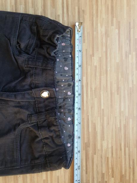 Riflicky so srdieckami na kolenach, h&m,98