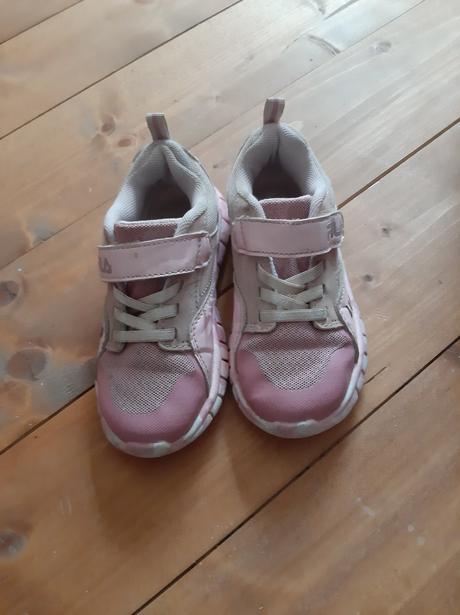 Predam tenisky, fila,27