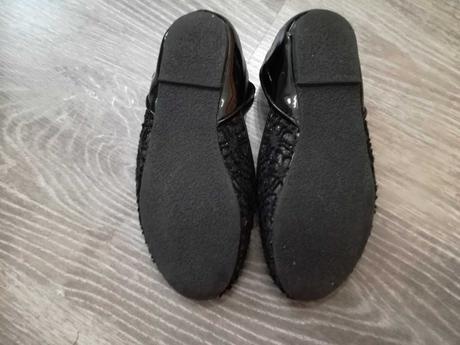 Krásne sandalky, 29