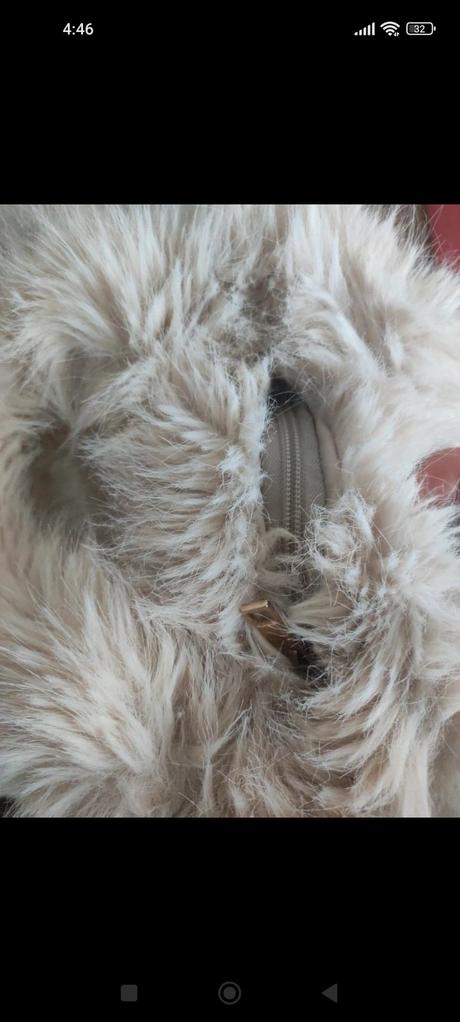 Dámska chlpatá kabelka, 