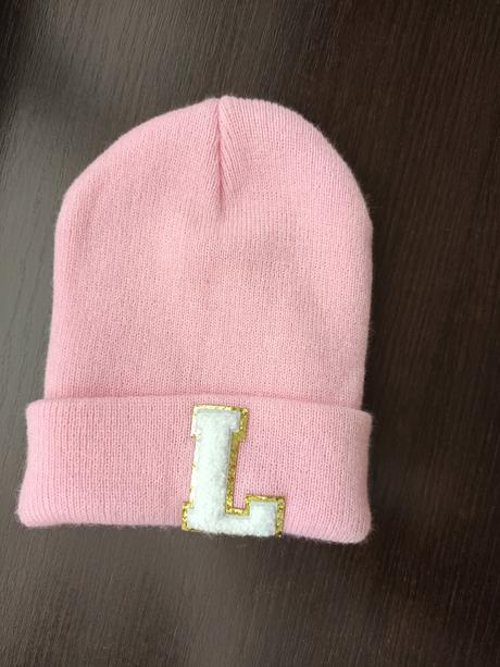 Čiapka s písmenom "l", 92