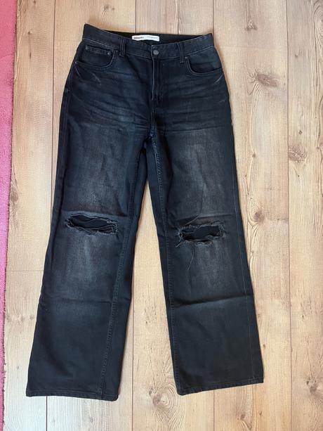 Čierne rifle, bershka,40