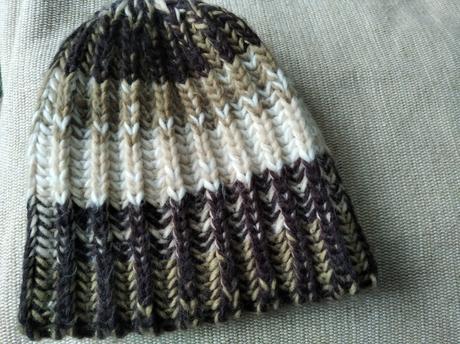 Čiapka, baby mac,104