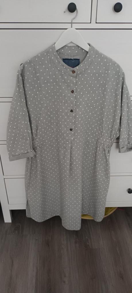 Svetlosede gulickove bavlnene saty, l