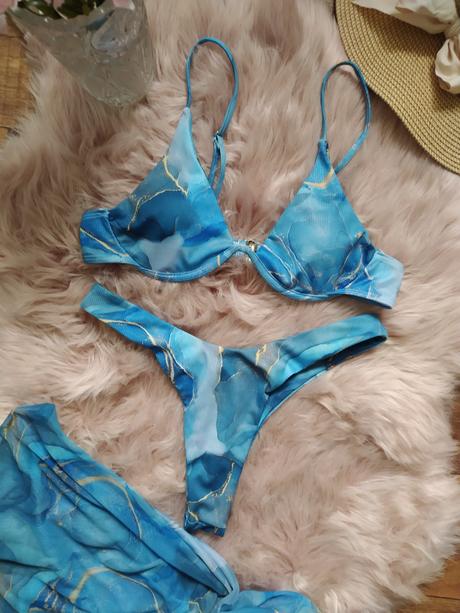 Modré fľakaté plavky + sukňa, m