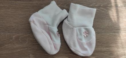 Novorodenecké ponožky, 17