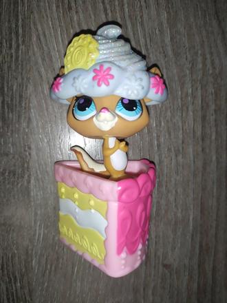 Lps littlest pet shop v kolaciku,