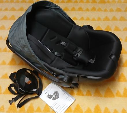 Novorodenecká autosedačka petite&mars, petite&mars