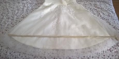 Svadobné šaty s čipkou v midi dĺžke, 42