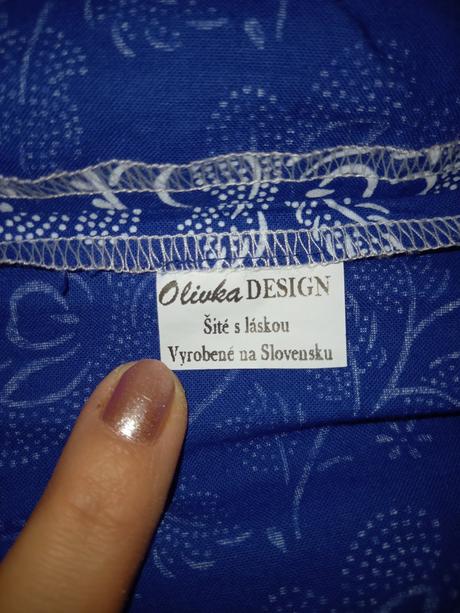 Folklórne šatky, 92