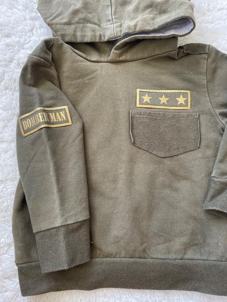 Khaki mikina s kapucnou beee, 80