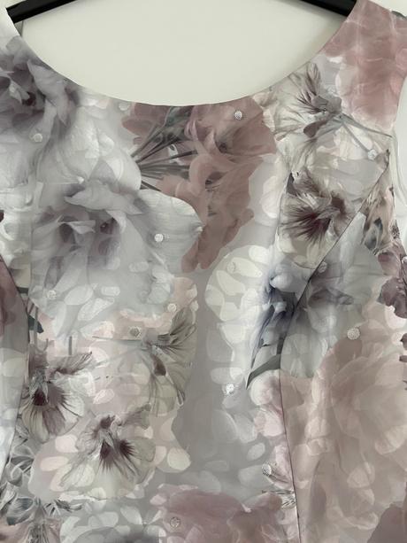 Nádherné slávnostné šaty, 48 / xxl