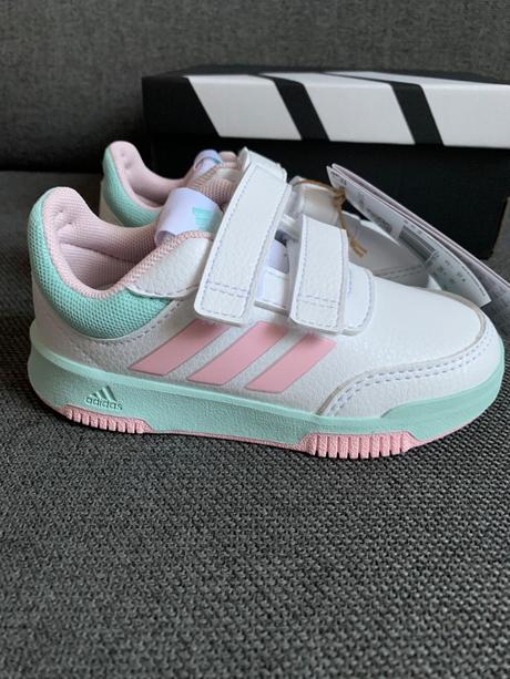 Tenisky na suchý zips, adidas,26