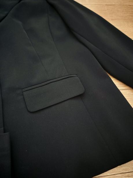 Úžasný kostým, 50