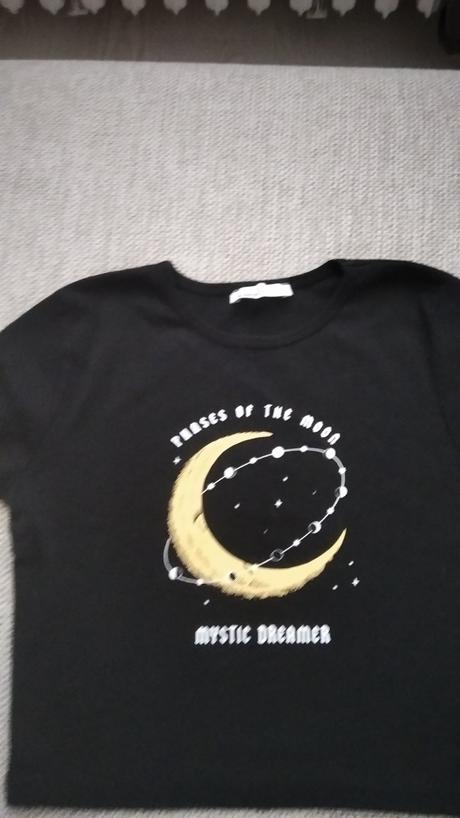 Čierne tričko s mesiacom, pull&bear,m