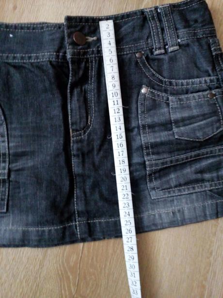 Riflová sukňa, marks & spencer,152