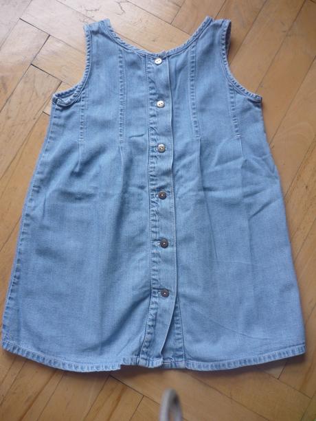 Rifľové šaty, 110