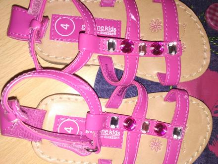 Sandálky oshkosh, 21