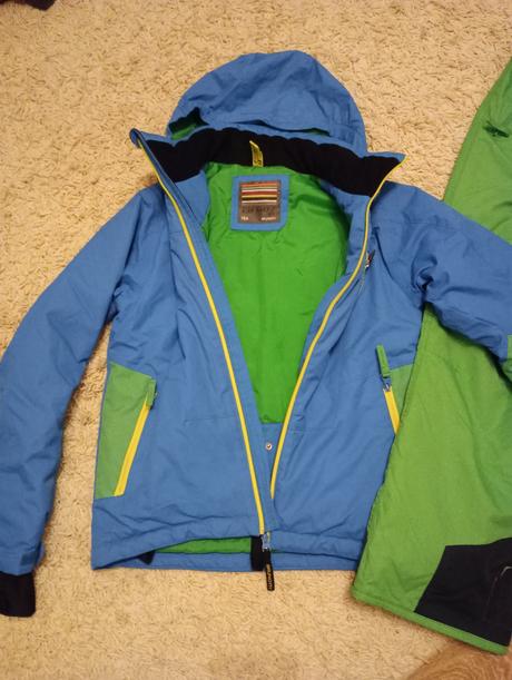 Komplet na lyžovanie, 164