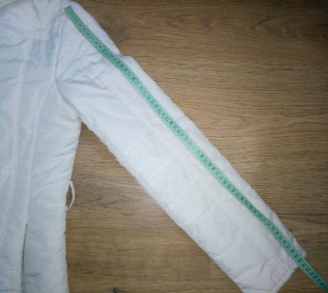 Dlhšia tenšia bunda, m