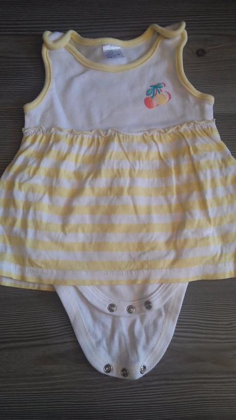 Body so sukničkou, 68