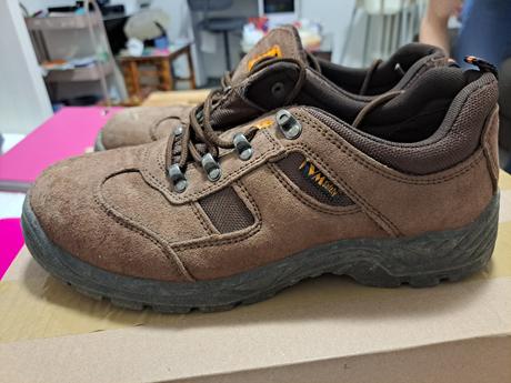 Pracovna obuv ocelova spicka, 43