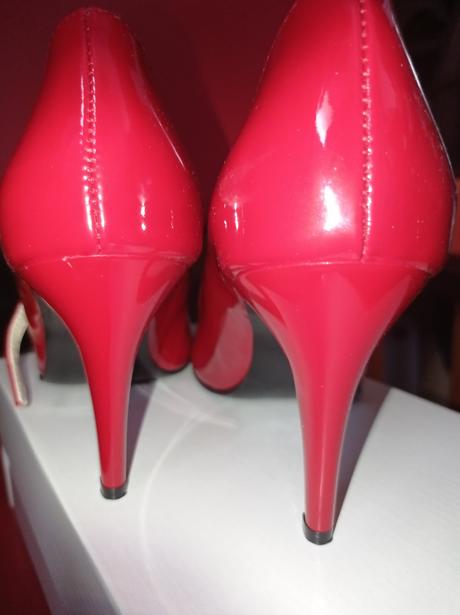 Červené topánky zn. eva kvalitne nove, 40