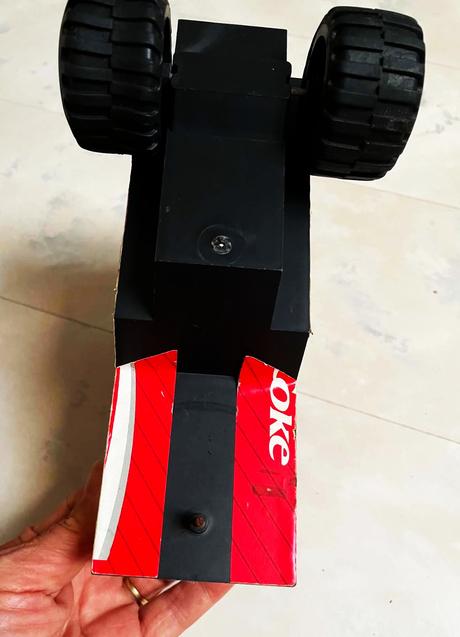 Starý retro ťahač, 