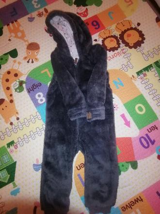 Macko overal, f&f,92