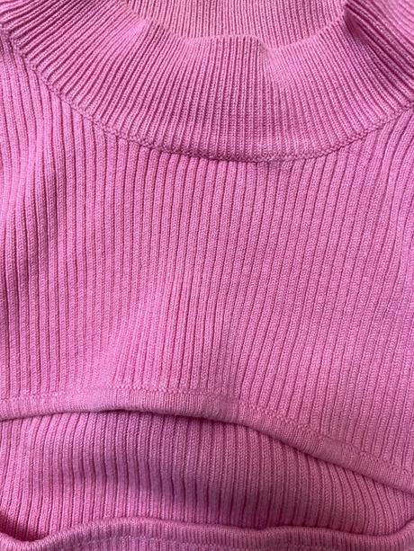 Vrúbkovaný top, bershka,m